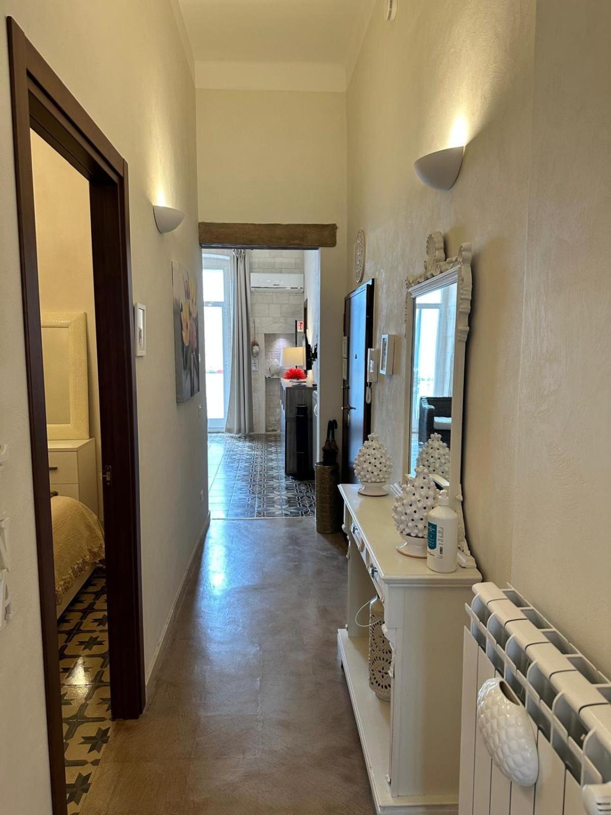 Apartamento Casa Lina Mola di Bari Exterior foto